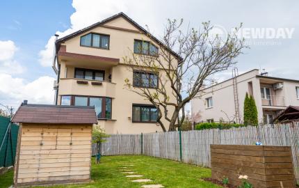 NEWDAY | rodinné bývanie s vlastnou záhradou, garážou a súkromím | Gagarinova ul., Nová Dubnica - 98 m2