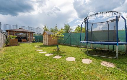NEWDAY | rodinné bývanie s vlastnou záhradou, garážou a súkromím | Gagarinova ul., Nová Dubnica - 98 m2