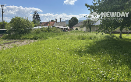 NA PREDAJ 4-izbový rodinný dom - chalupa v Lubine na pozemku (489 m2) + orná pôda a záhrada (2359 m2)
