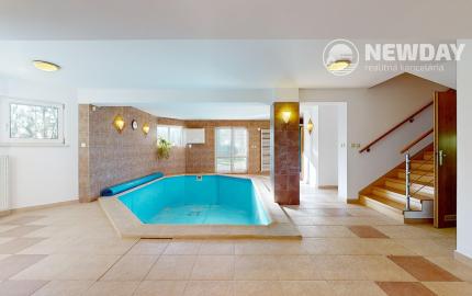 NA PREDAJ 25-ročný 6-izbový rodinný dom, Pod sadom, Žilina (Závodie) - plocha 355 m2, pozemok 963 m2