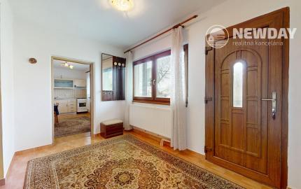 NA PREDAJ zrekonštruovaný rodinný dom - na pozemku možná stavba ďalšieho RD - Borčice