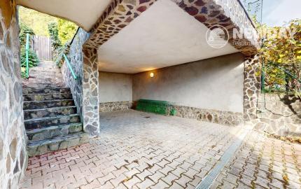 NA PREDAJ 25-ročný 6-izbový rodinný dom, Pod sadom, Žilina (Závodie) - plocha 355 m2, pozemok 963 m2