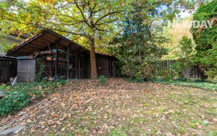 NA PREDAJ 25-ročný 6-izbový rodinný dom, Pod sadom, Žilina (Závodie) - plocha 355 m2, pozemok 963 m2