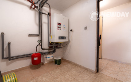 NEWDAY | NA PREDAJ priestranný 5-izbový podpivničený rodinný dom | 265 m2 úžitková plocha | 409 m2 pozemok | A. Sládkoviča - Nová Dubnica