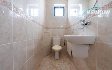 NEWDAY | NA PREDAJ priestranný 5-izbový podpivničený rodinný dom | 265 m2 úžitková plocha | 409 m2 pozemok | A. Sládkoviča - Nová Dubnica