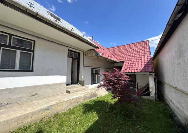 NA PREDAJ 4-izbový rodinný dom - chalupa v Lubine na pozemku (489 m2) + orná pôda a záhrada (2359 m2)