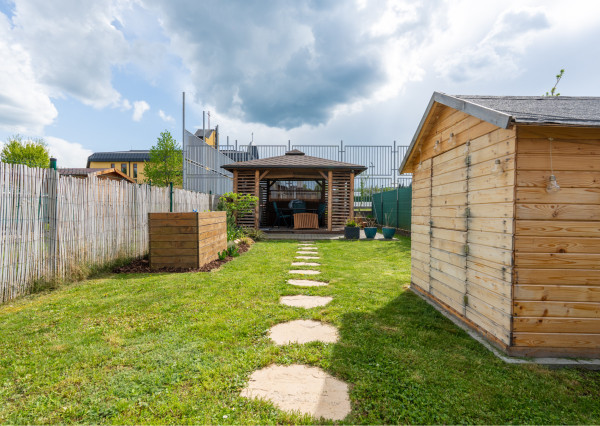 NEWDAY | rodinné bývanie s vlastnou záhradou, garážou a súkromím | Gagarinova ul., Nová Dubnica - 98 m2