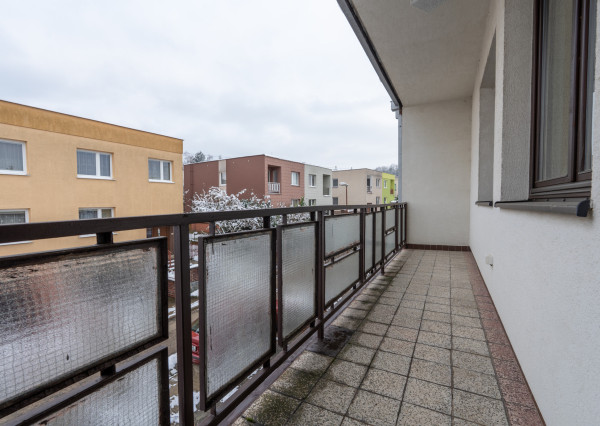 NEWDAY | NA PREDAJ priestranný 5-izbový podpivničený rodinný dom | 265 m2 úžitková plocha | 409 m2 pozemok | A. Sládkoviča - Nová Dubnica