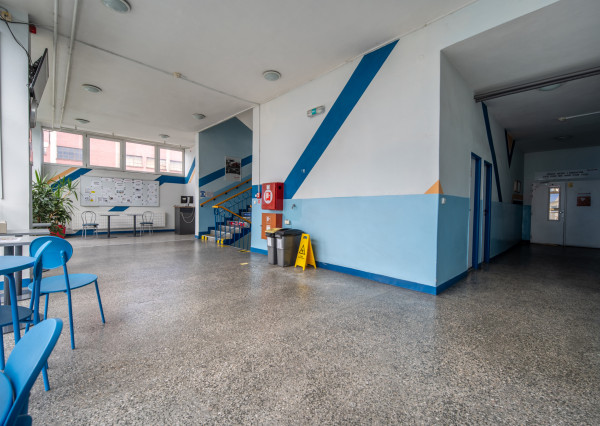 NEWDAY | NA PRENÁJOM funkčné udržiavané výrobné / skladové priestory |  do 12 000 m2 | bývalá budova Honeywellu | industriálny park na Nitrianskej ceste - Partizánske