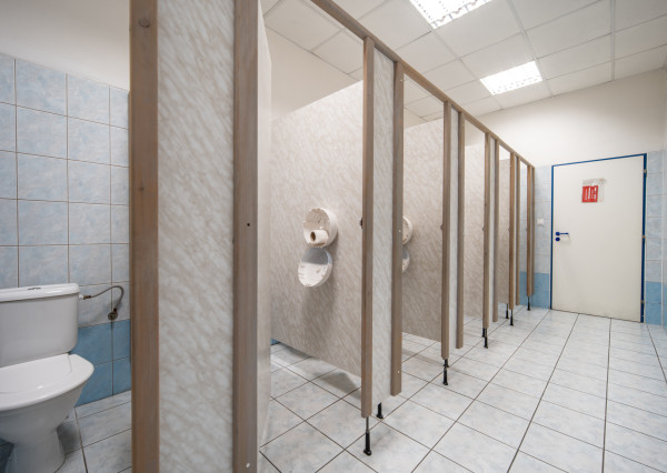 NEWDAY | NA PRENÁJOM funkčné udržiavané výrobné / skladové priestory |  do 12 000 m2 | bývalá budova Honeywellu | industriálny park na Nitrianskej ceste - Partizánske