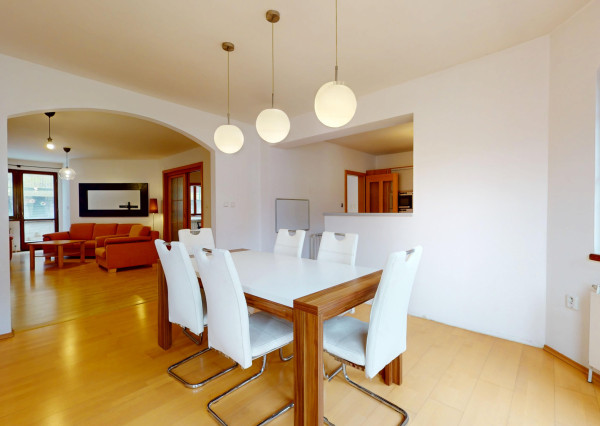 NEWDAY | NA PREDAJ 25-ročný rodinný dom s 2 bytovými jednotkami | 358 m2 úžitková plocha | 420 m2 pozemok | Partizánska - Trenčianske Teplice